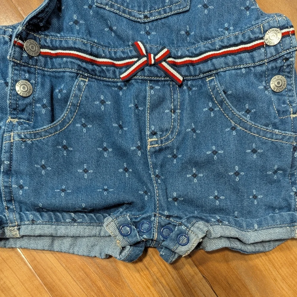Tommy‎ Hilfiger Girl's Denim Shortalls Ruffle Floral Print Jean Bibs 24M Toddler